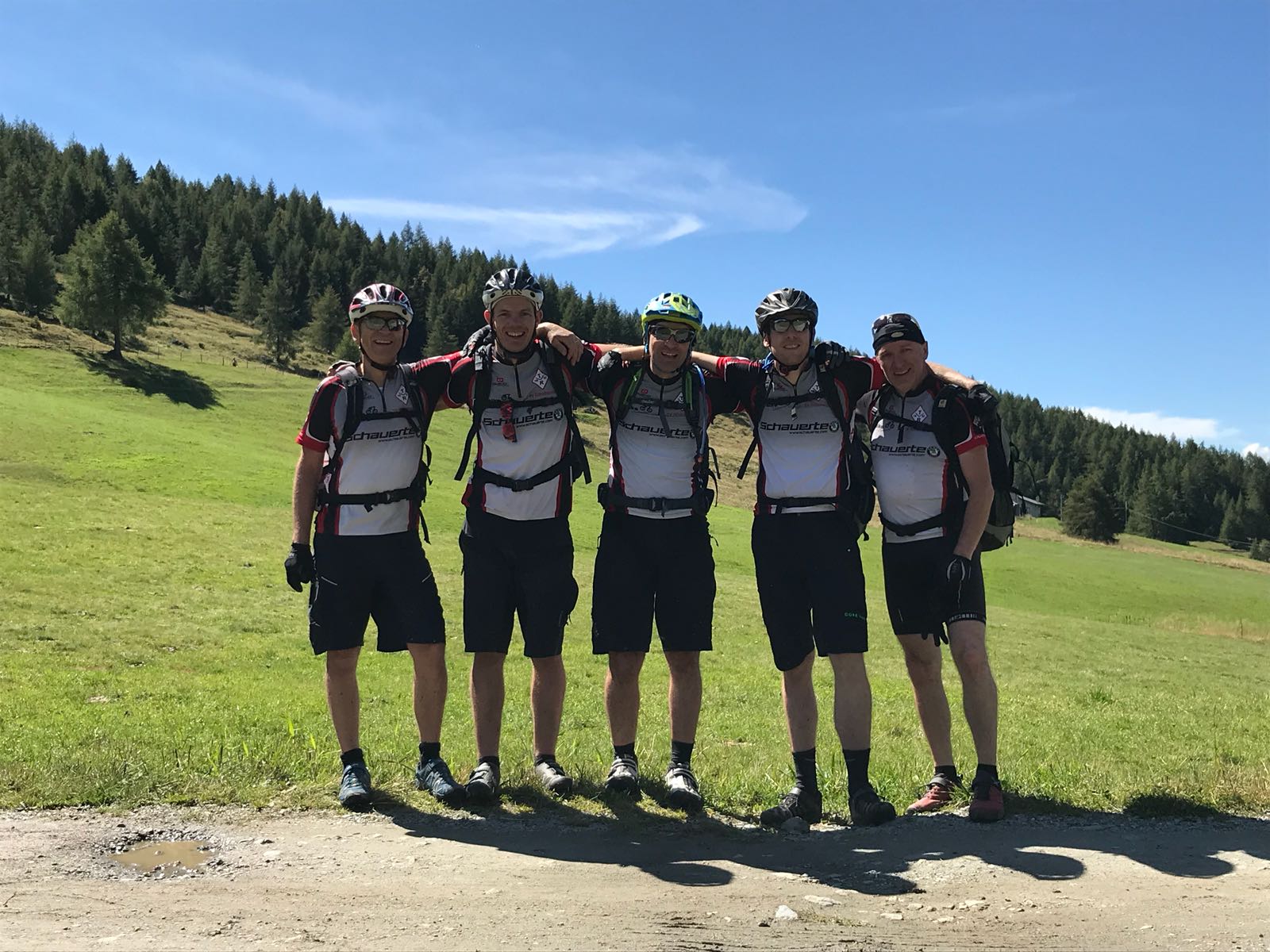 Gruppenfoto Bericht 1