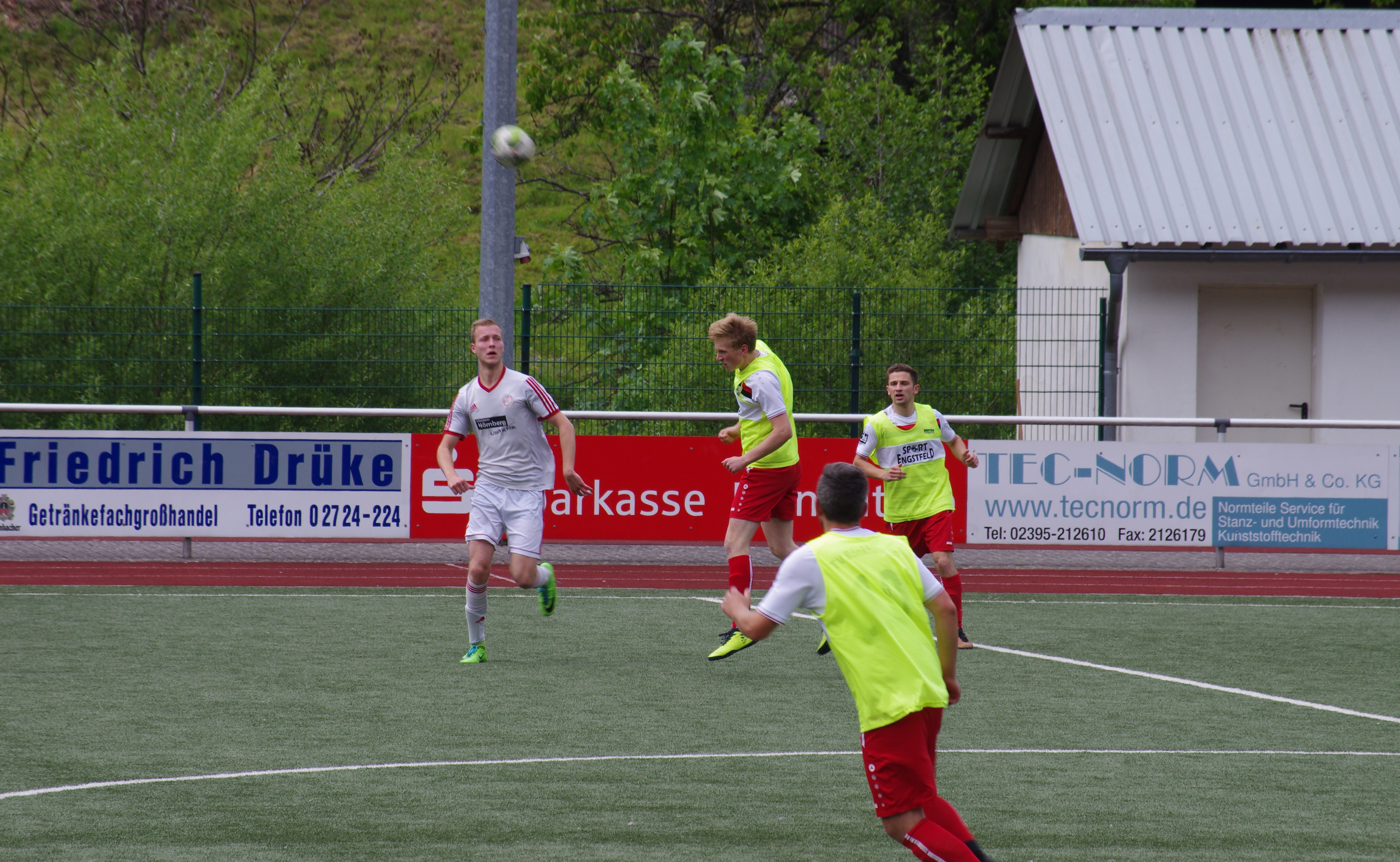 TVR1 vs RWO